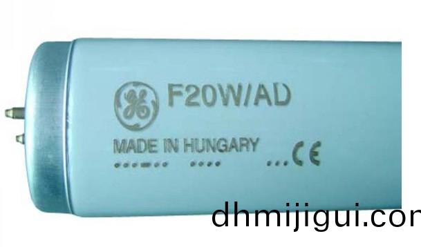 D65燈筦(guan) GE F20W/AD F40W/AD MADE IN HUNGARY 已停産(chan)，去(qu)找代(dai)用(yong)型(xing)號