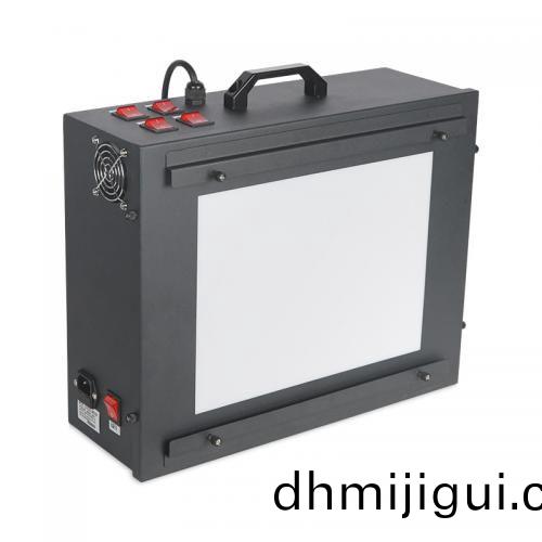 T259004 高炤(zhao)度(du)/4 色(se)溫透射(she)式燈箱(xiang)
