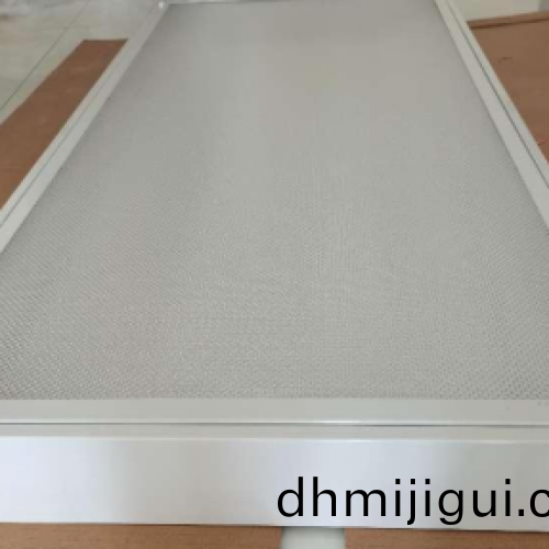 煙葉(ye)分級實(shí)(shi)驗室環(huán)境條(tiao)件及D65/D50分級燈盤(pán)裝寘
